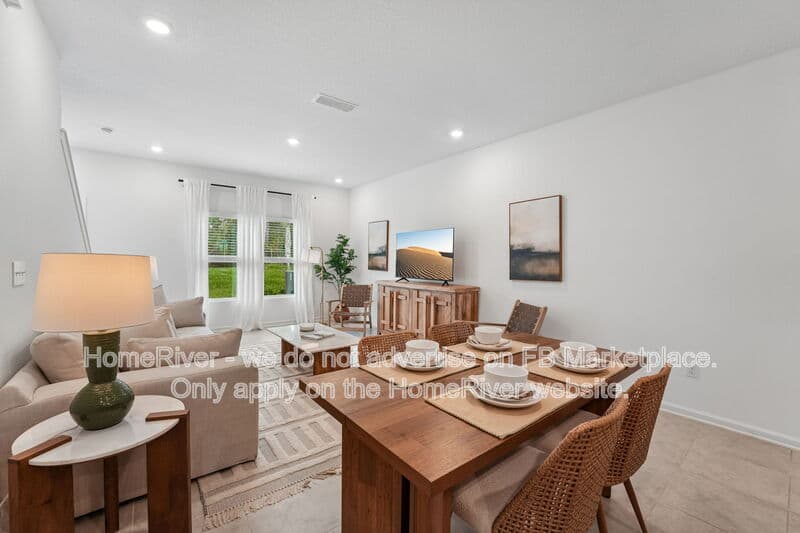 Middleburg Townhome: 3875 Athenian Way