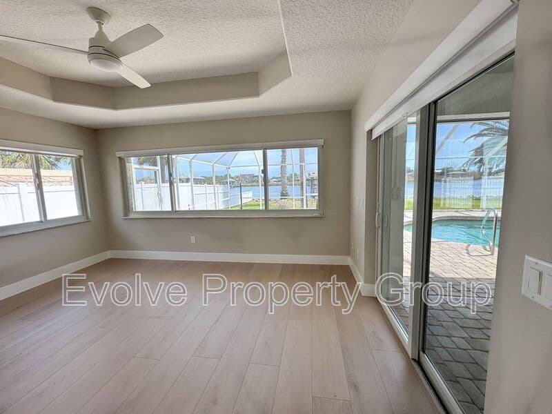 Flagler Beach House: 470 Lambert Ave.