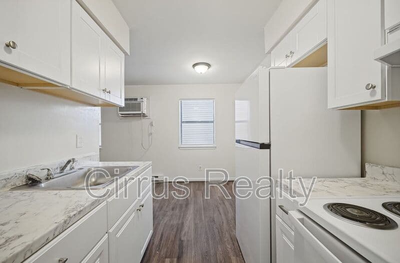 Norfolk Condo: 4914 E Princess Anne Rd A1