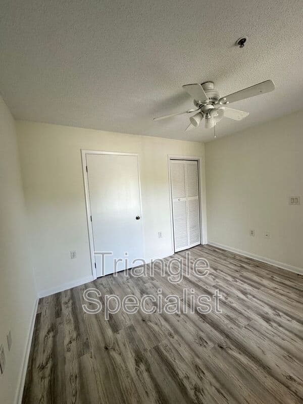 Raleigh Condo: 1420 Collegiate Circle