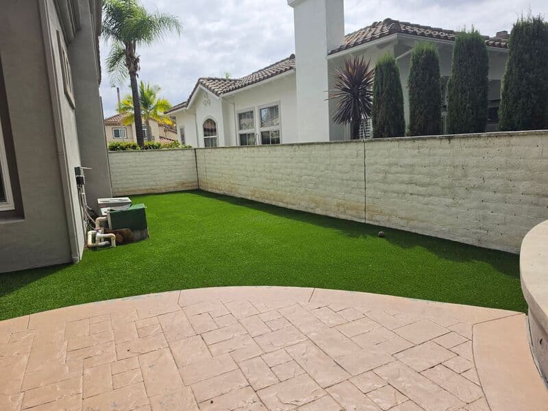 Tustin House: 12425 Woodhall Way