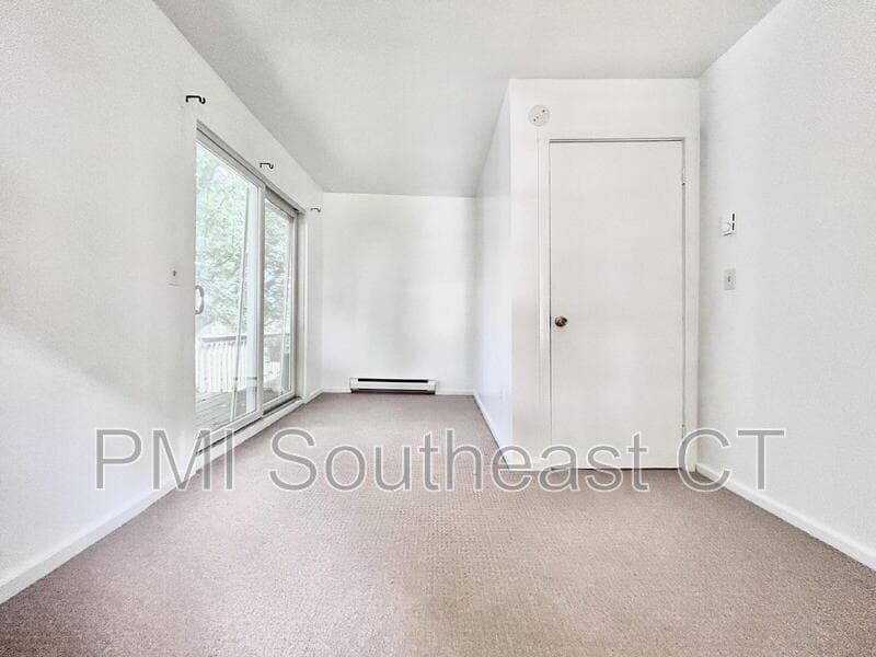 New London Condo: 39 Shaw St