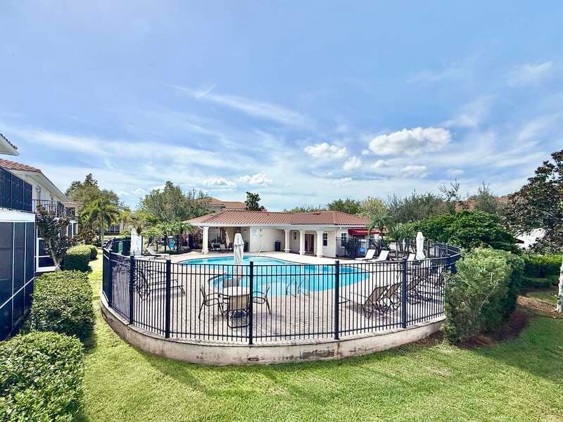 St. Petersburg Townhome: 131 Valencia Circle - 1