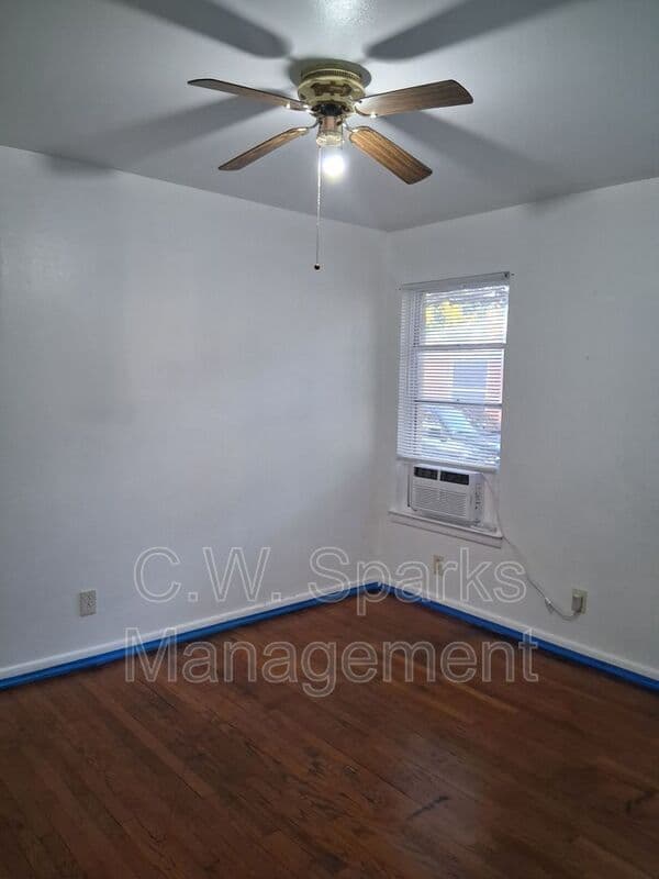 Dallas Condo: 3019 Avon St.