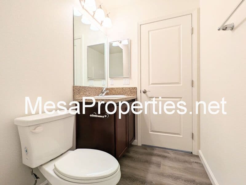 Hesperia House: 9550 Tamarisk Ave.