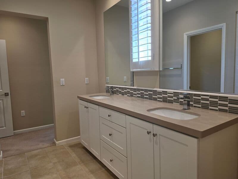 Irvine House: 232 Bishop Landing
