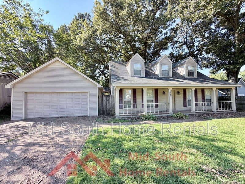 Memphis House: 5667 Crievewood Dr