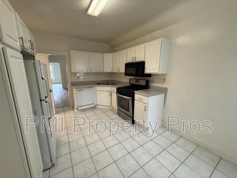 Milwaukee Condo: 507 N 20th St