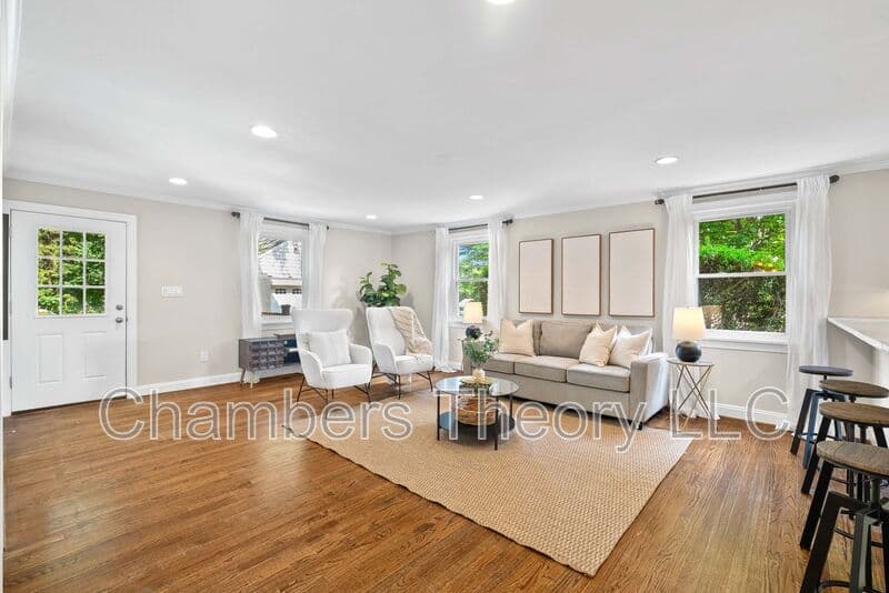Falls Church House: 3318 Holloman Rd.