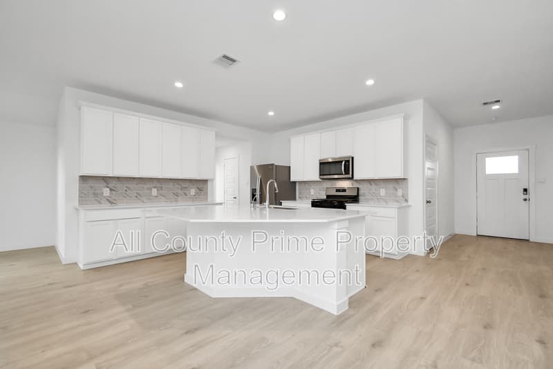 Katy House: 29935 Gallatin River Ln.