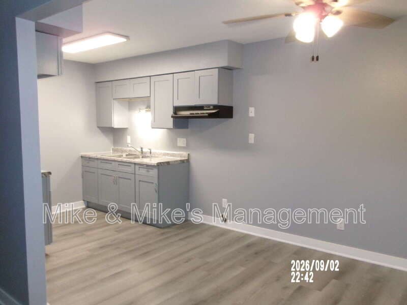 Milwaukee Condo: 7452 N Granville Rd