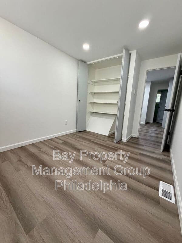 Philadelphia House: 1414 N 11th St