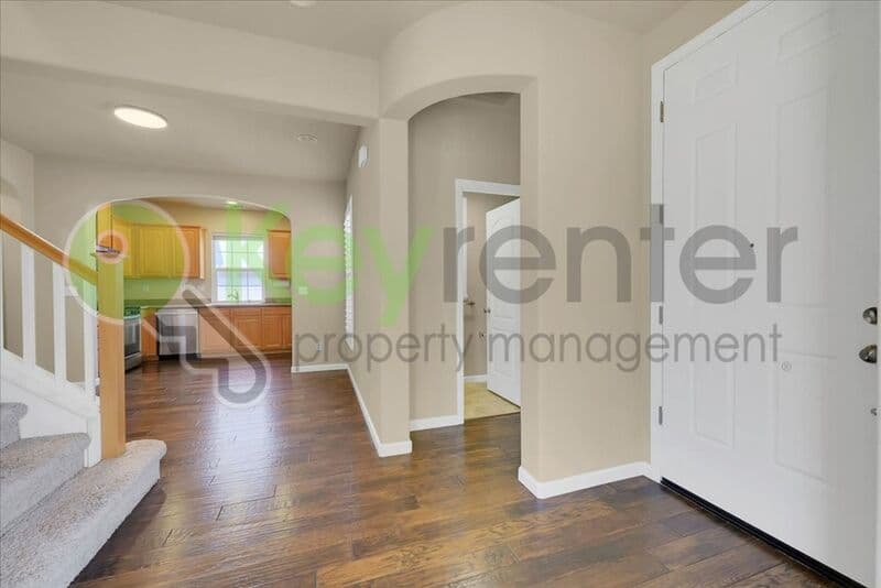 Orangevale House: 6123 Rolkingham Lane