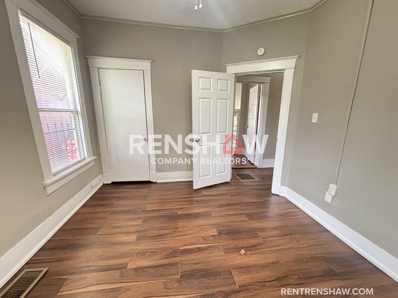 Memphis House: 696 Decatur St