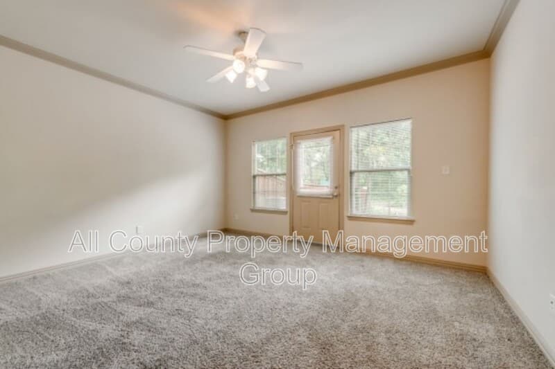 Fort Worth Condo: 1579 Cozy Drive