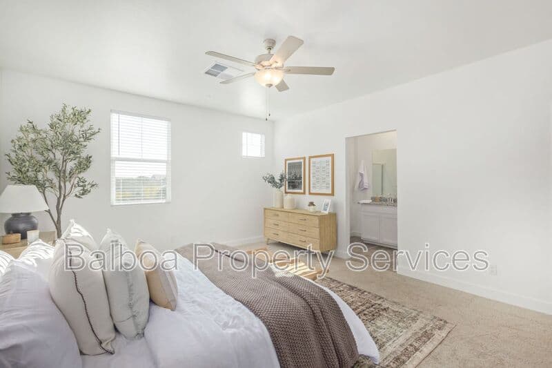 Mesa Townhome: 3230 E Thomas Rd