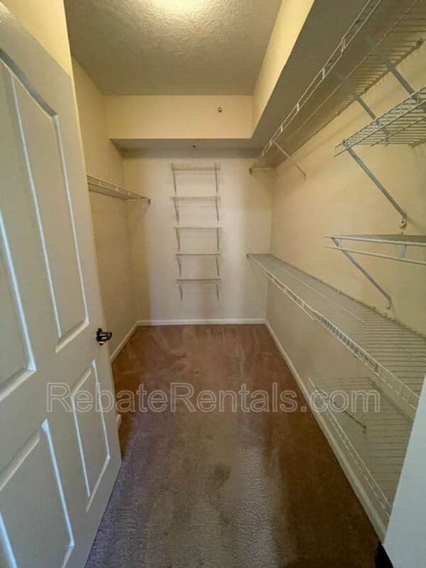 Jacksonville Condo: 10435 Midtown Parkway