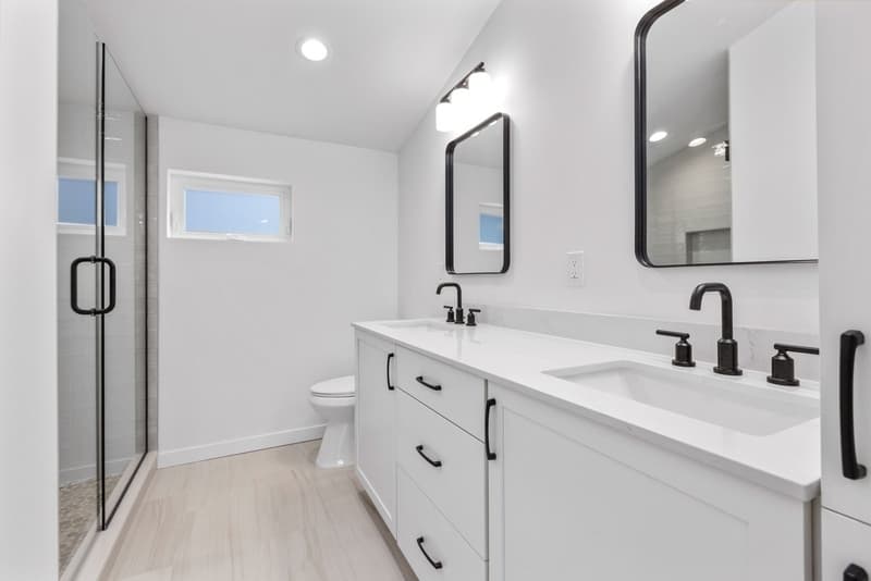 Seattle House: 117 NW 112th