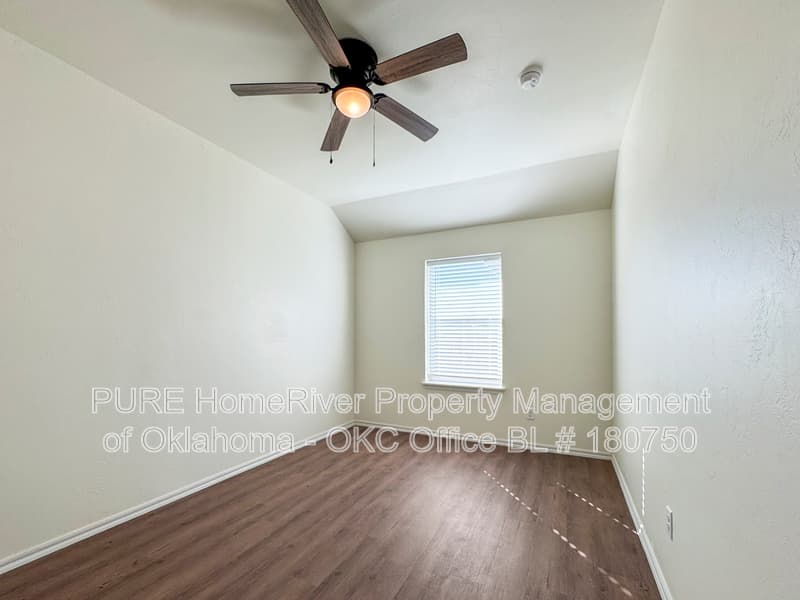 Oklahoma City Condo: 11423 University Dr