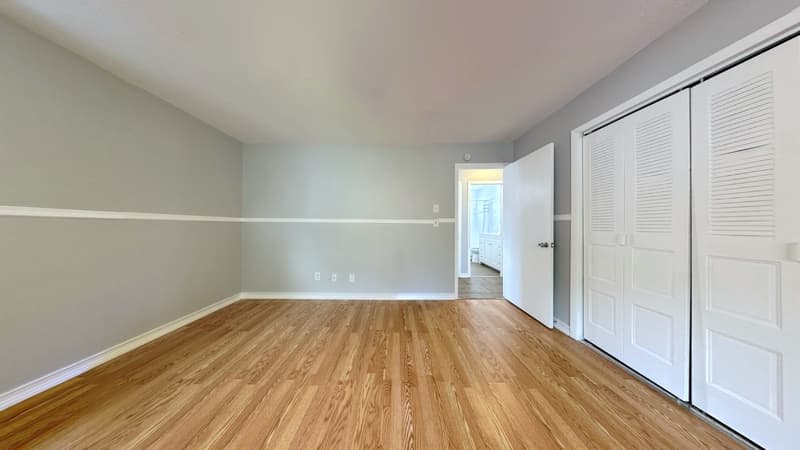 St. Petersburg House: 4367 19th Street North