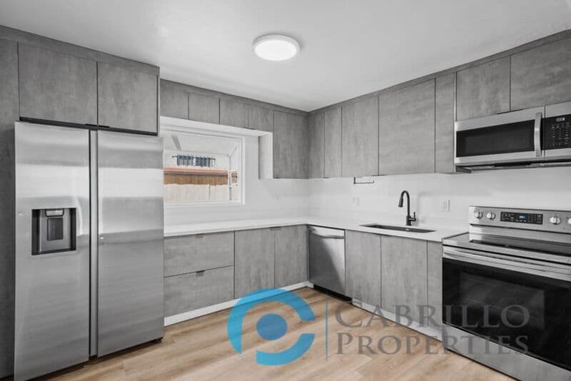 San Diego Condo: 4123 Kansas Street