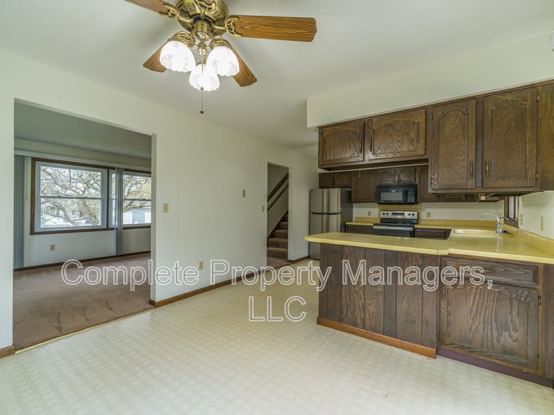 Albert Lea Condo: 1710 Gateway Drive