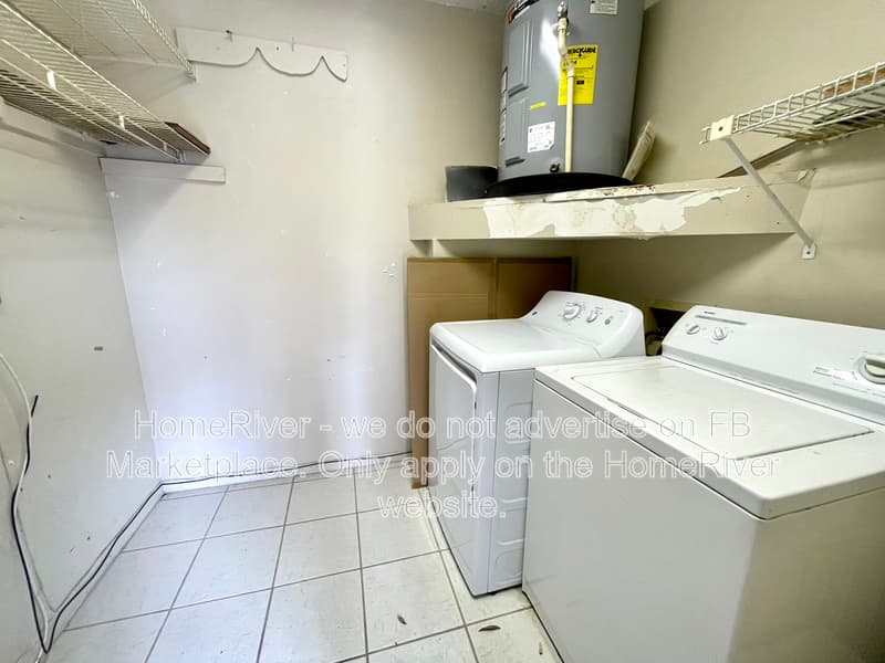 Tampa Condo: 14733 Norwood Oaks Dr