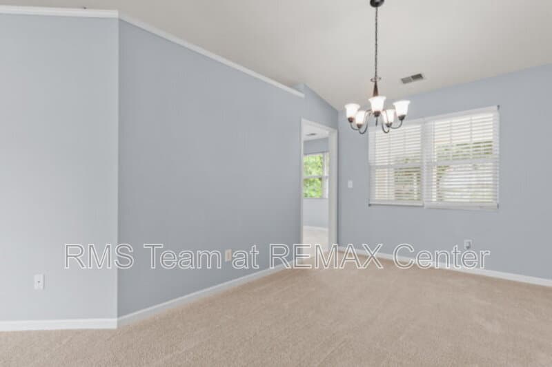 Dacula House: 2510 Fort Daniels Dr