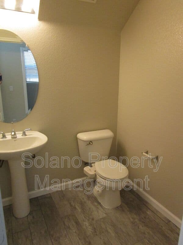 Fairfield House: 553 Refosco Ct