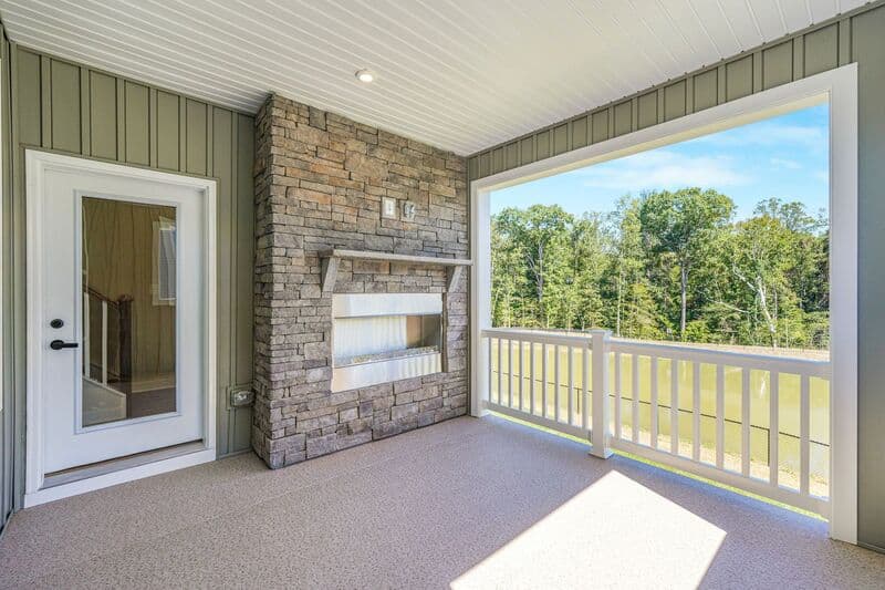Fredericksburg House: 1400 Crested Iris Drive