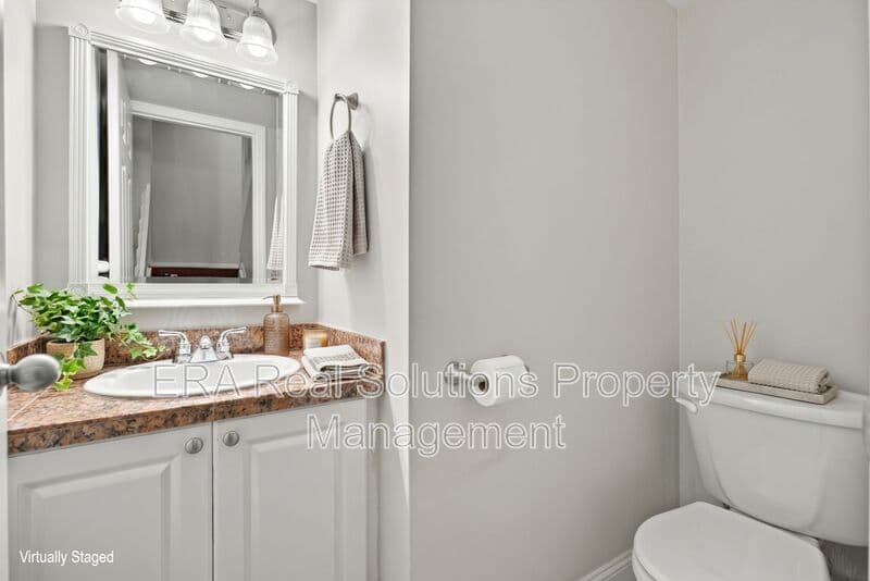Cincinnati House: 2126 Gilbert Ave.