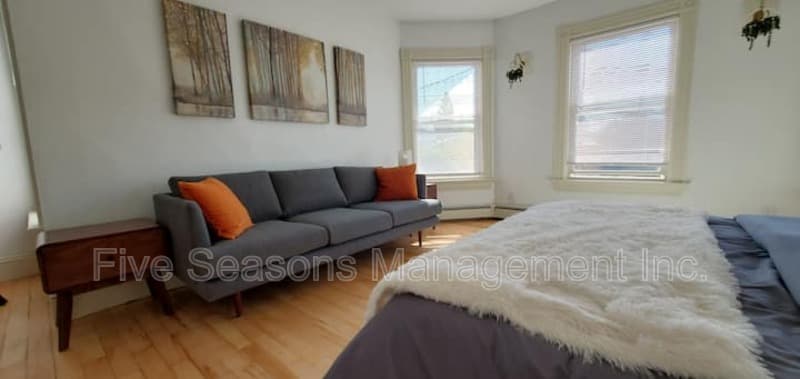 Burlington Condo: 94 North Winooski Avenue - 2