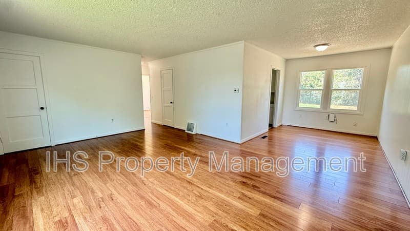 Richland Condo: 1209 Stevens Dr.