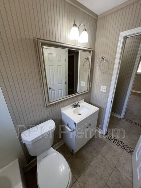 Baton Rouge House: 5863 Denova St