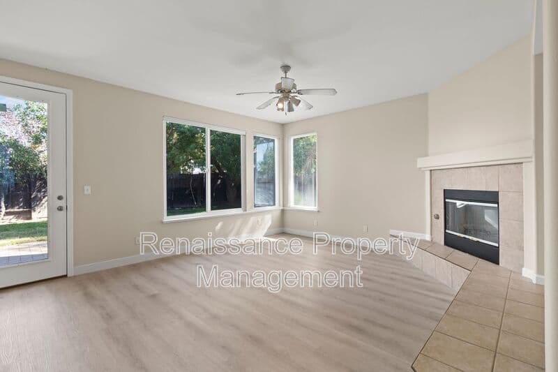Manteca House: 1618 Matterhorn St.