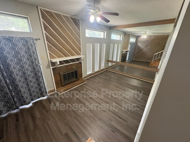 Cordova Condo: 8176 Harley Square