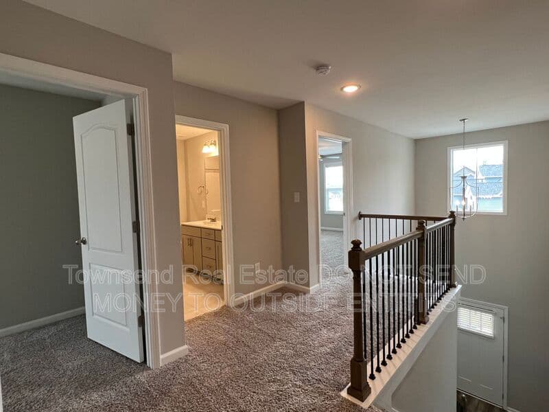 Raeford House: 114 Prescott St