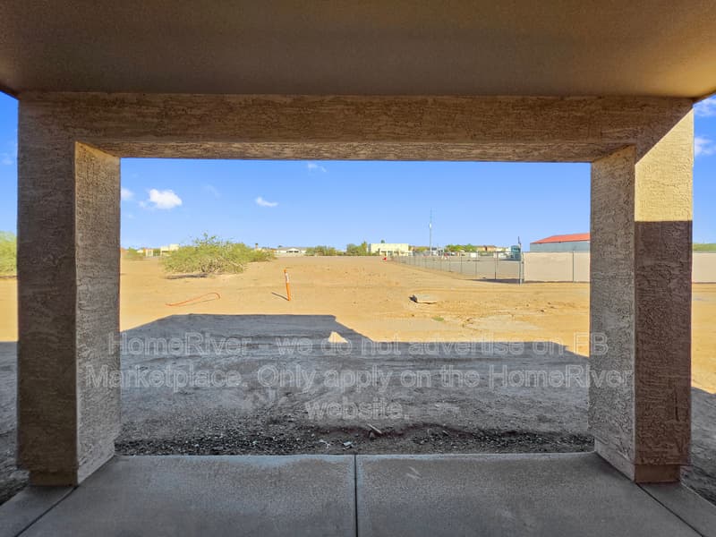 Arizona City House: 15177 S Yava Rd