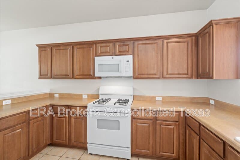 Austin House: 10936 Furrow Hill Dr
