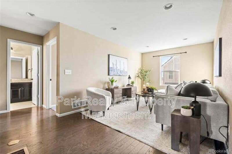 Denver Townhome: 5157 Clinton St