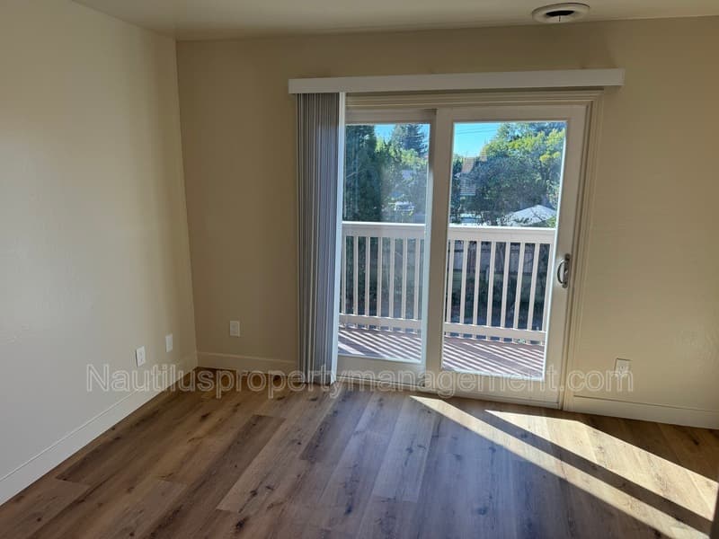 Santa Cruz Townhome: 3387 Mission Drive