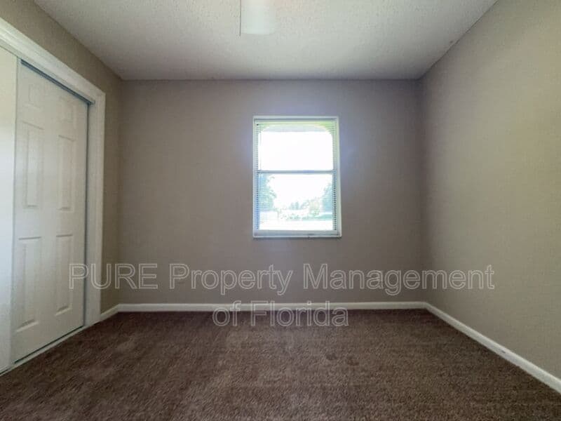 Summerfield House: 13606 SE 48th Court