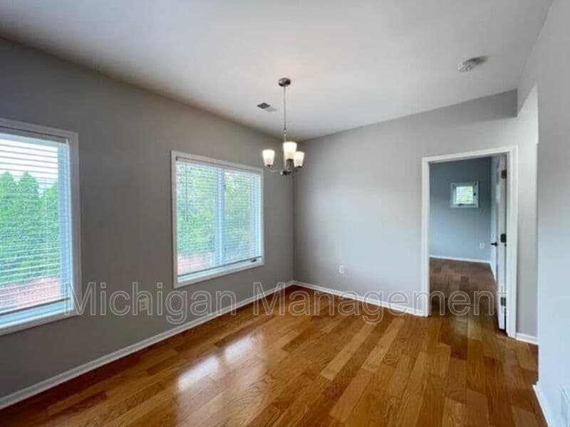 Birmingham Condo: 2727 E Maple Rd