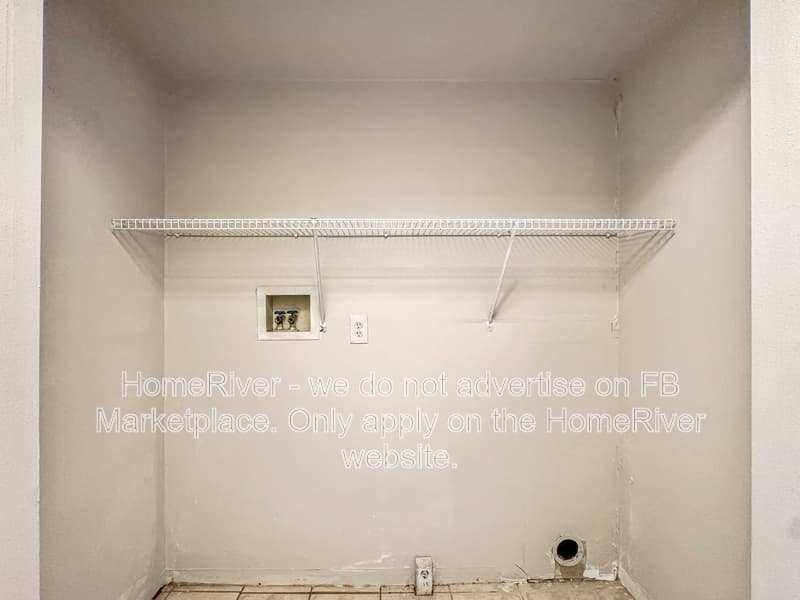 Tampa House: 1512 W Comanche Ave