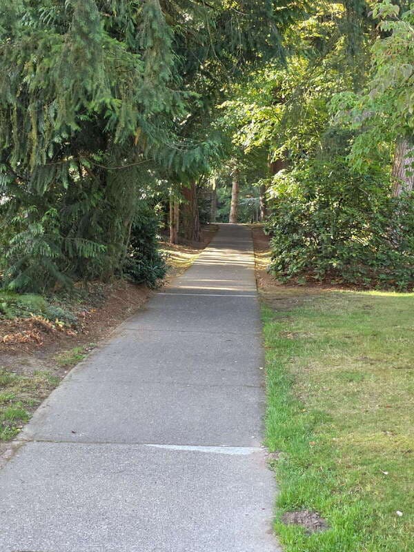 Mill Creek House: 2730 152nd Pl SE