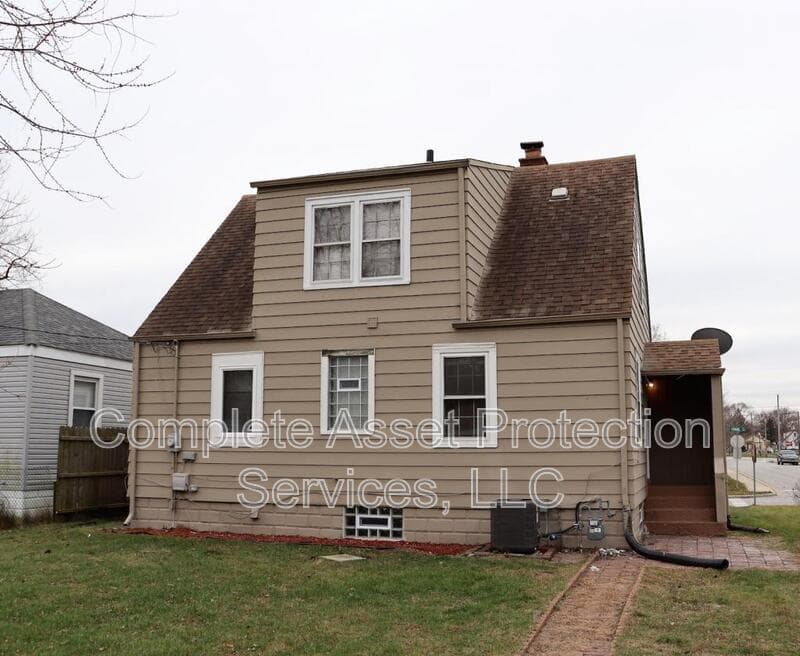 Hammond House: 3103 Crane Place