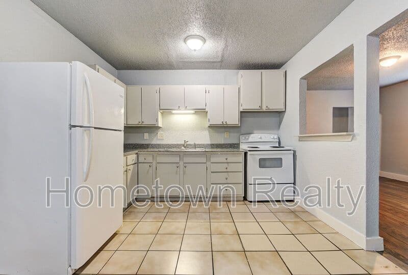 Oklahoma City House: 2114 N Bath Avenue