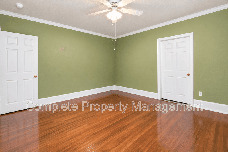 Fairfield House: 4629 Debardeleben Avenue
