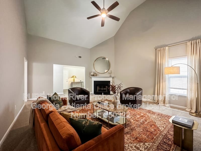 Villa Rica House: 5021 Serenity Point Ln