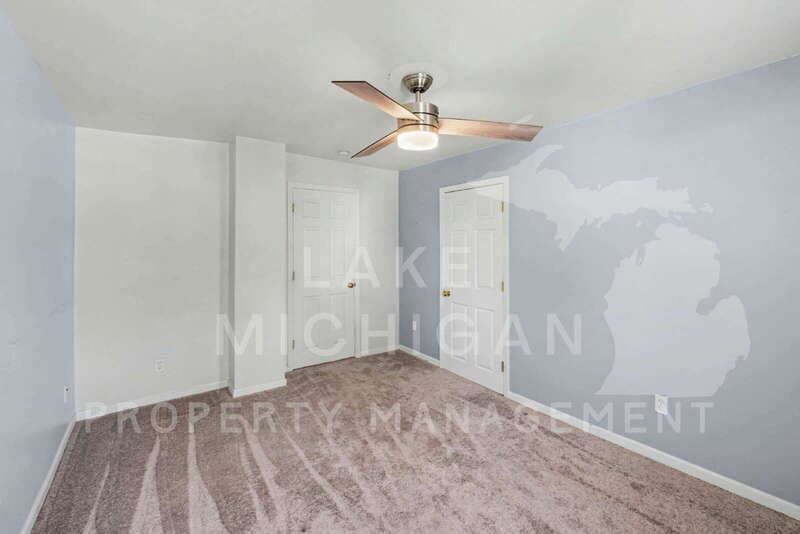Grand Rapids House: 342 Page St NE